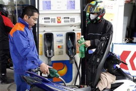 5月4日15时起越南国内油价每升下降1000越盾