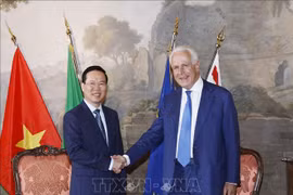 国家主席武文赏访问意大利托斯卡纳区