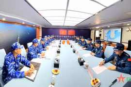 越南和中国海警在北部湾分界线邻近海域进行联合巡逻