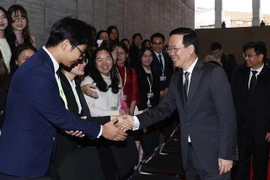 越南国家主席武文赏走访日本九州大学