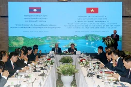 越老两党第十次理论研讨会圆满落幕