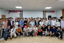 提高在韩国昌原市越南劳工的法律知识