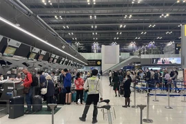  泰国重新实施入境游客需持有新冠疫苗接种证明的规定