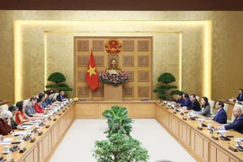 越南政府总理范明政会见联合国常驻越南协调员及部分联合国驻越代表机构首席代表