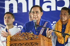 泰国大选：巴育·占奥差总理确保权力交接顺利进行