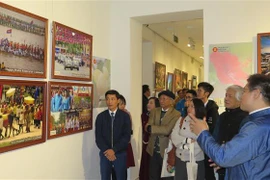 2023年东盟国家艺术文化图片展在承天顺化省举行