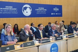越南外长裴青山出席经合组织理事会部长级会议 提出三项重要建议