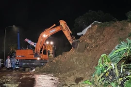 重点攻克保禄山口山体滑坡，积极应对中部高原和南部地区暴雨