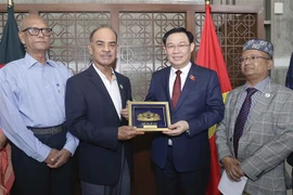 越南国会主席王廷惠：越南与孟加拉国的传统友谊和良好合作关系历久弥坚