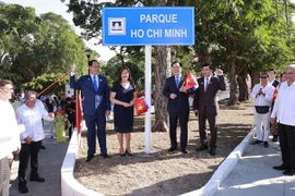 越南国会主席王廷惠：胡志明公园是古巴首都哈瓦那具有历史和文化意义的工程