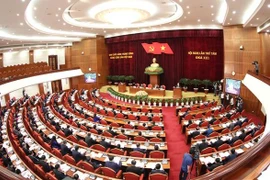 越共十三届八中全会公报（第三号）