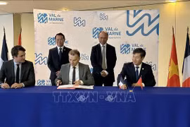 安沛省加强与法国各地方的合作