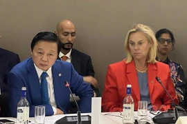 陈红河副总理出席“私营部门融资”讨论会