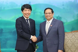 范明政总理会见日本群马县知事山本一太