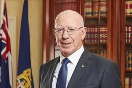 澳大利亚总督戴维·赫尔利开始对越南进行国事访问