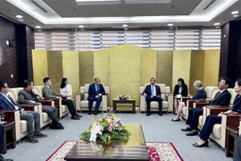 岘港为哈萨克斯坦企业投资该市创造条件