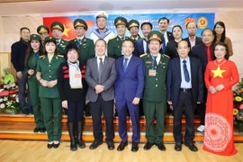 在德国越南老兵协会发挥胡伯伯部队传统和品质