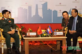 越柬睦邻友好关系的重要支柱