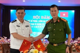 越南高平省与中国广西加强边境禁毒执法合作