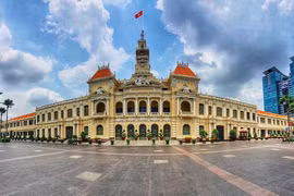 胡志明市人民委员会总部的月度参观旅游计划出炉