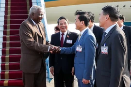 巩固和加强越南与古巴友好关系