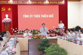 越南国会主席王廷惠赴承天顺化省调研