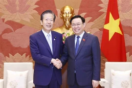 越南国会主席王廷惠会见日本公明党党首山口那津男