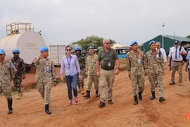 联合国工作团高度评价越南工兵队在建设智慧营房所作出的努力
