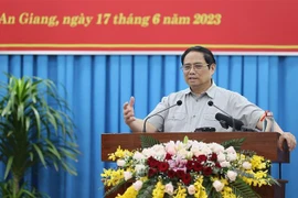 政府总理范明政：安江省要调动一切资源 促进经济社会发展