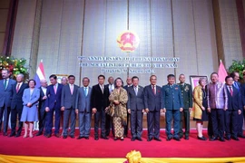 越南八月革命胜利和九.二国庆节78周年庆典在泰国和柬埔寨举行