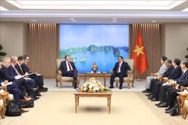 越南政府总理范明政会见欧洲议会国际贸易委员会主席兰格