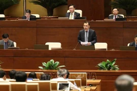 越南十五届国会三次会议：为油气领域投资者创造便利的法律框架