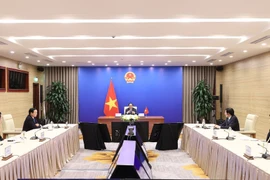越南政府总理范明政在第四届亚太水峰会上提出三组措施
