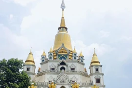 探索在越南的“泰国寺”让心境瞬间变得平和下来