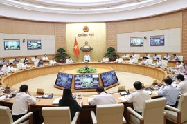 政府与各地方视频会议：力争2022年经济增长7%，超过国会下达的目标