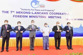 越南外交部部长裴青山出席湄澜合作第七次外长会 会见中国外长王毅