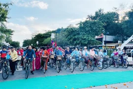 越老关系60周年：2022年团结友好年庆祝活动在琅勃拉邦省举行