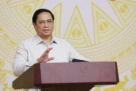 范明政总理：以“三无”方式实施公共服务