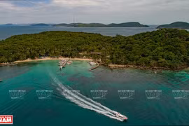 坚江省2022年前两月接待游客量超百万人次