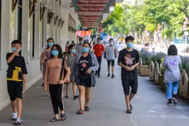 越南卫生部发文明确在防疫中必戴口罩的人员和场所