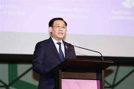 加强致力于和平、稳定、合作与发展的越澳战略伙伴关系