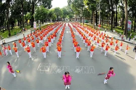 为老年人更快乐更健康地生活创造所有便利条件