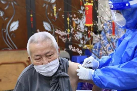 春节期间各省市继续加快新冠疫苗接种