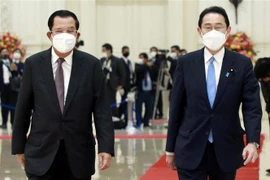 日柬两国签署了多项合作文件