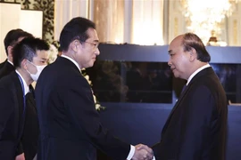 越南国家主席阮春福出席日本前首相安倍晋三丧事答谢活动