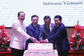 越老建交60年：外交为越老伟大友谊做出巨大贡献