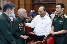 国家主席阮春福：奠边府大捷是越南民族抗击外来侵略者史上最为光辉胜利之一