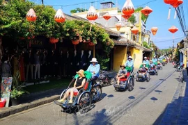 建议5月1日起全面开放越南旅游市场