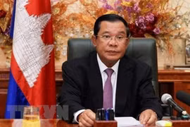 柬埔寨首相洪森高度评价金边皇家大学成立越南学系