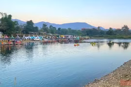 老挝力争2022年接待游客量达300万人次